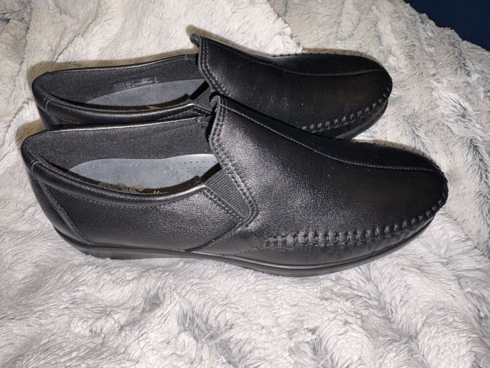 NEW SAS Dream - Comfort Slip-On Loafer Stitched Black Leather Women’s  Size 6.5